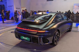 Hyundai Ioniq 6 rear quarter 